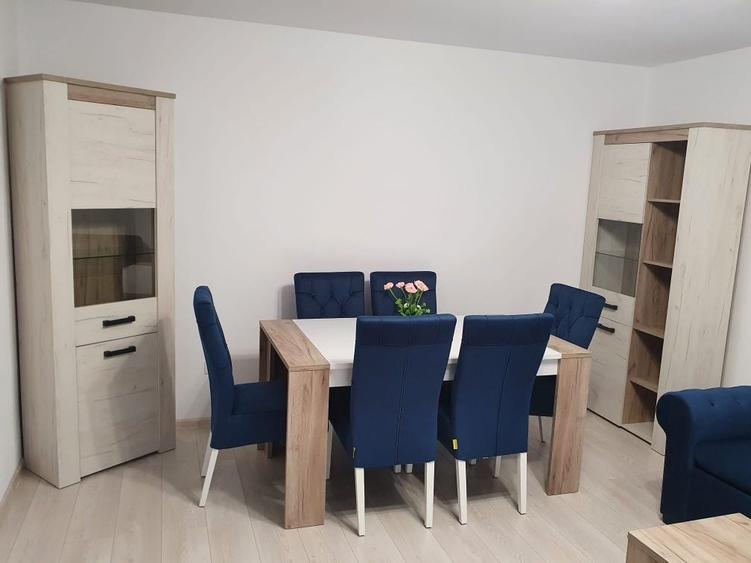 Apartament cu 2 camere decomandat în Cetate