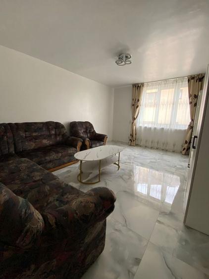 Apartament cu 2 camere decomandat în Precista