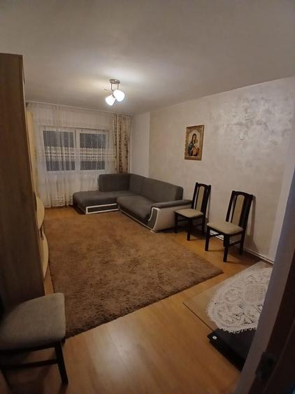 Apartament cu 2 camere decomandat în Bistreț
