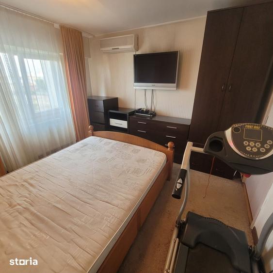 Apartament cu 3 camere decomandat în Centrul Civic