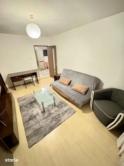 Apartament cu 2 camere decomandat, mobilat în Berceni