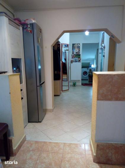 Apartament cu 3 camere decomandat în Nord