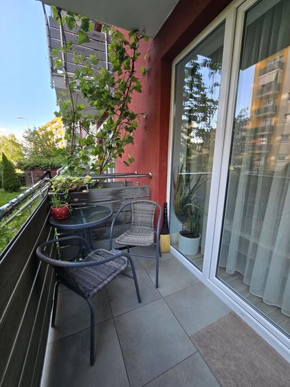 Apartament cu 2 camere decomandat în Avantgarden