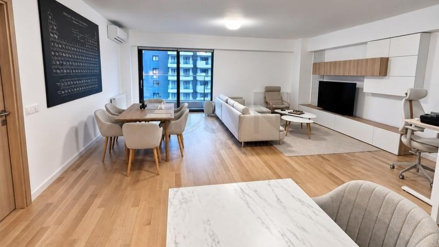 Apartament cu 2 camere decomandat în Pipera