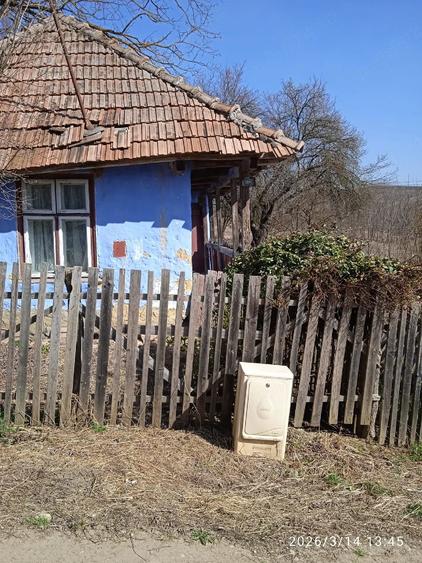 Casă cu Teren 304 Mp în Rediu