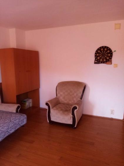 Apartament cu 2 camere semidecomandat în Șanovița