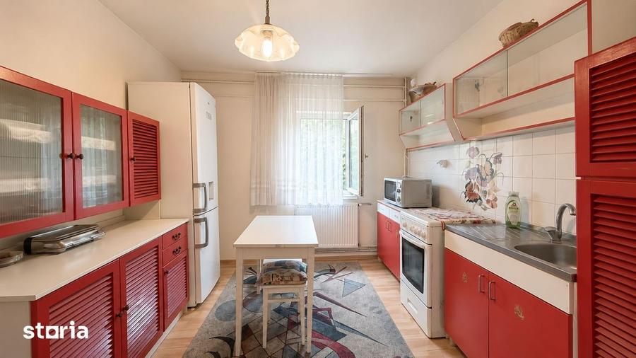 Apartament cu 2 camere semidecomandat în Est