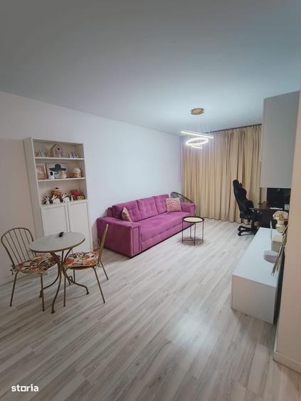 Apartament cu 2 camere decomandat în Păcii