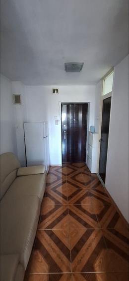 Garsonieră decomandată în Lujerului