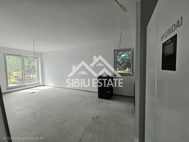 Apartament cu 3 camere decomandat în Vest