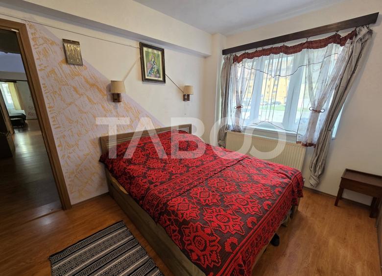 Apartament cu 3 camere decomandat, mobilat în Terezian