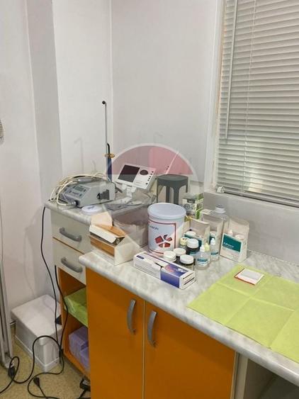 Apartament cu 2 camere semidecomandat în Berceni