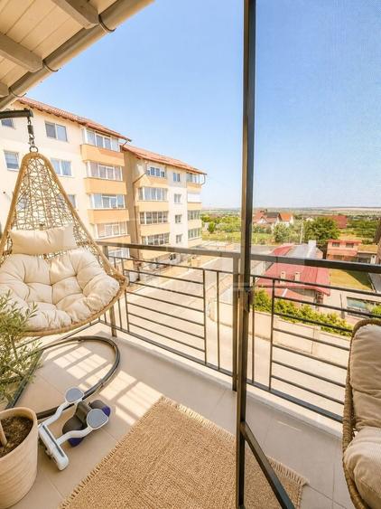Apartament cu 2 camere decomandat în Ipotești