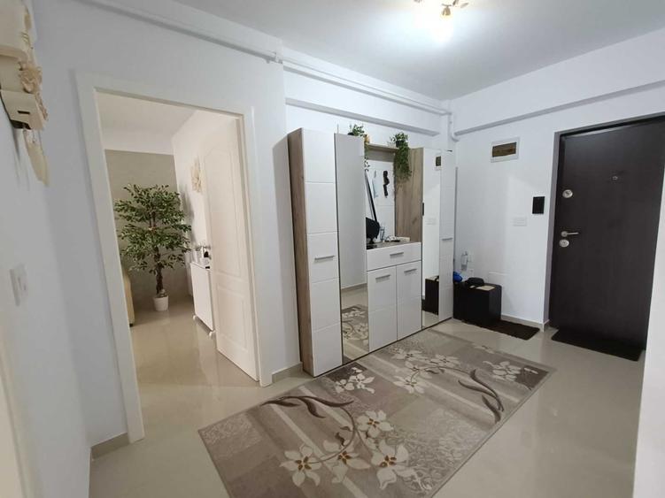 Apartament cu 2 camere decomandat în Valea Lupului
