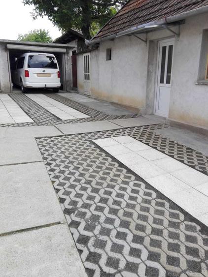 Casă cu 4 camere în Șiria