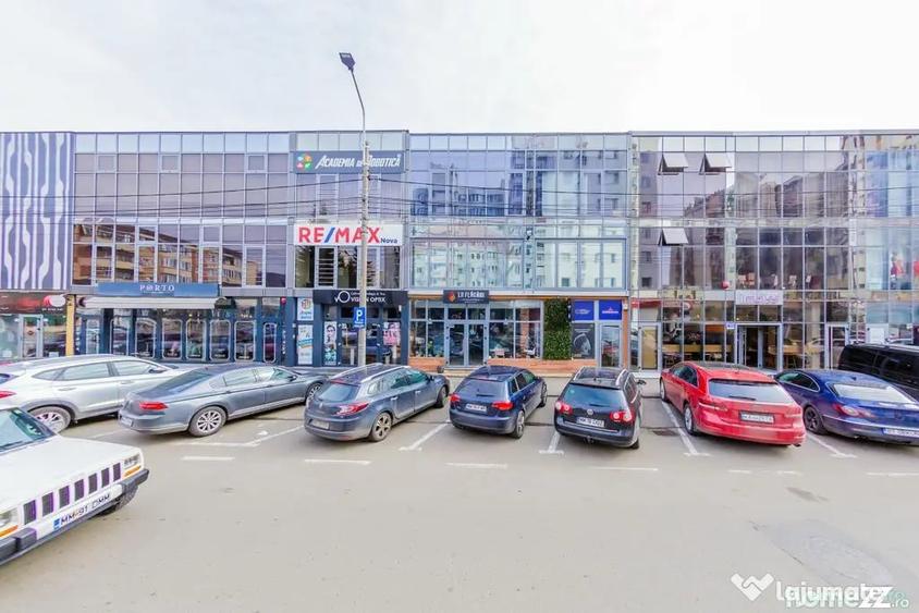 Spațiu comercial, de 160 mp, în Central