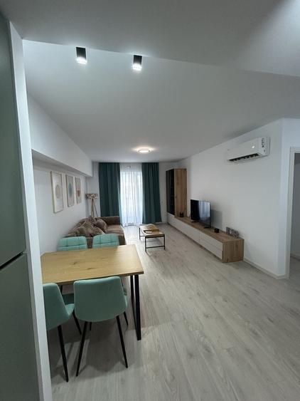 Apartament cu 2 camere decomandat în Militari