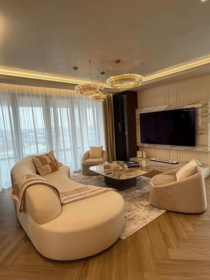 Penthouse cu 4 camere, mobilat în Aviației