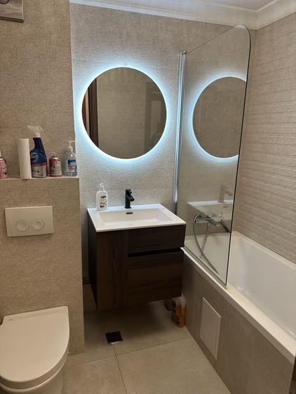 Apartament cu 3 camere decomandat în Victoria