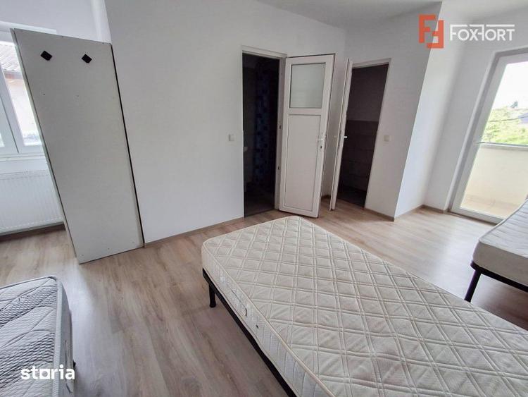 Apartament cu 3 camere nedecomandat, mobilat în Steaua