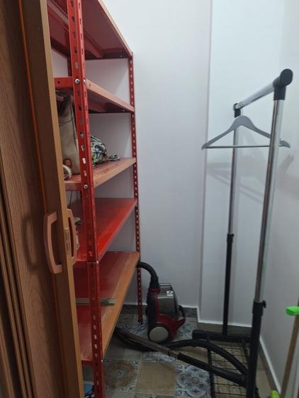 Apartament cu 2 camere semidecomandat în Berceni