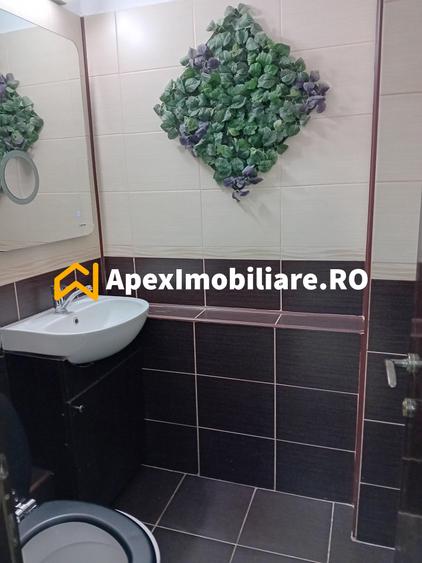Spațiu comercial, de 78 mp, în Vitan Mall