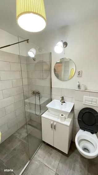 Apartament cu 2 camere decomandat în Aviatorilor