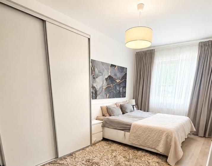Apartament cu 3 camere în Băneasa