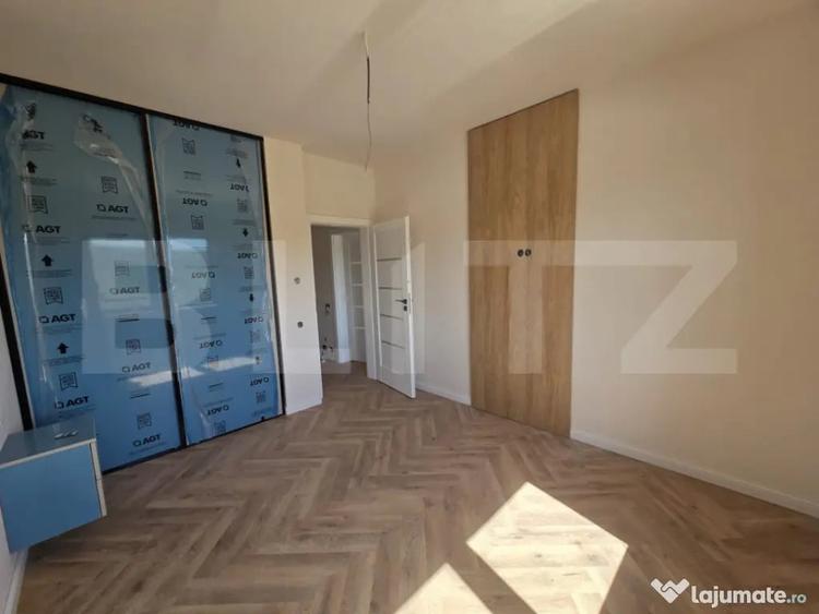 Casă cu 4 camere cu Teren 400 Mp în Chinteni