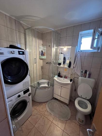 Apartament cu 2 camere decomandat, mobilat în Lețcani