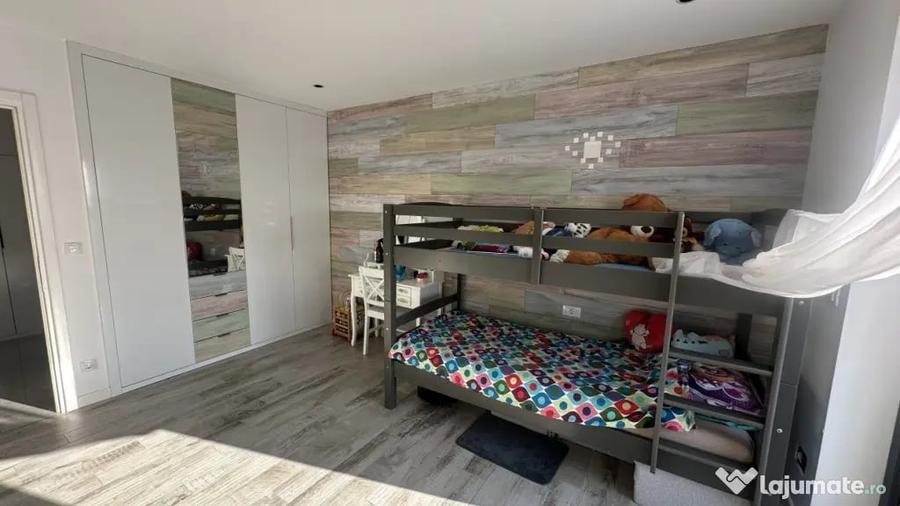 Apartament cu 3 camere decomandat în Tăuții-Măgherăuș