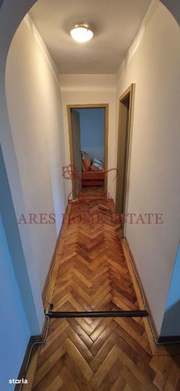 Apartament cu 3 camere, mobilat în Olimpia-Stadion