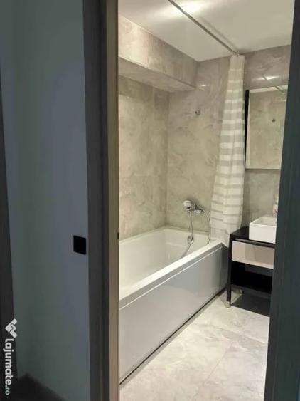 Apartament cu 2 camere semidecomandat în Dudești