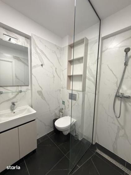 Apartament cu 2 camere decomandat în Sisești