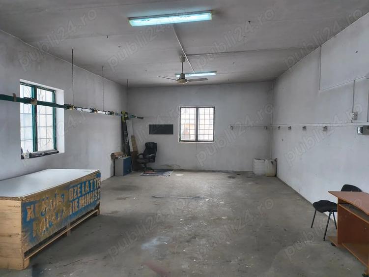 Spațiu comercial, de 70 mp, în Tinca