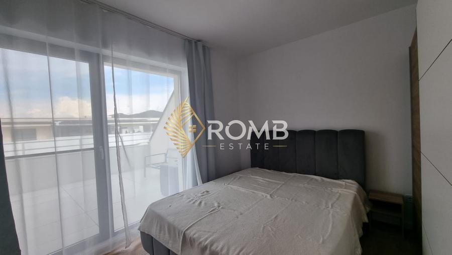 Apartament cu 2 camere semidecomandat, mobilat în Florești