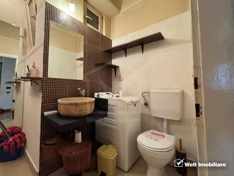 Apartament cu 2 camere semidecomandat, mobilat în Central