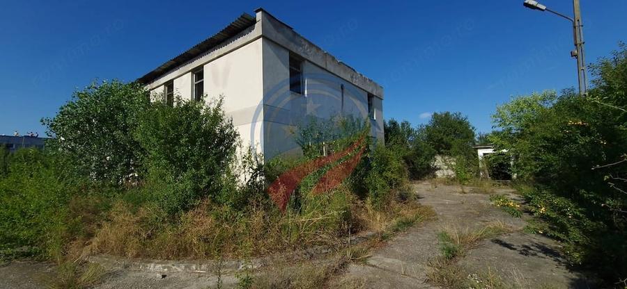 Spațiu comercial, de 721 mp, în Periferie