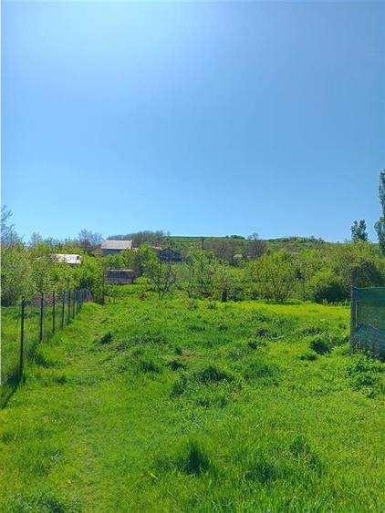 Teren Construcții intravilan de 1787 mp, în Miroslava