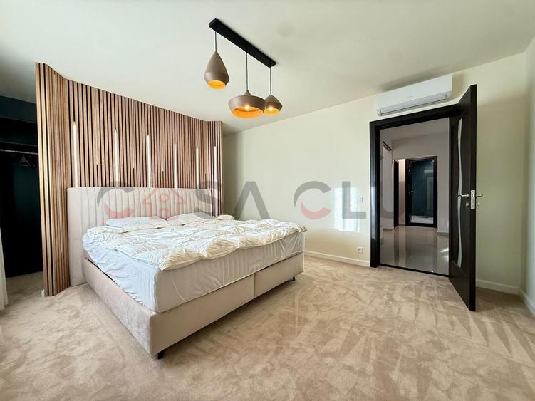 Apartament cu 3 camere decomandat, mobilat în Central