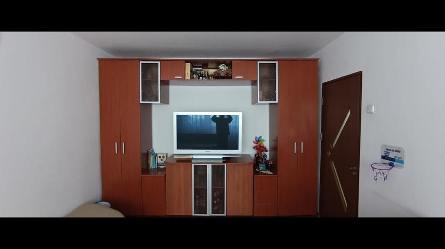Apartament cu 3 camere decomandat în Doamna Ghica