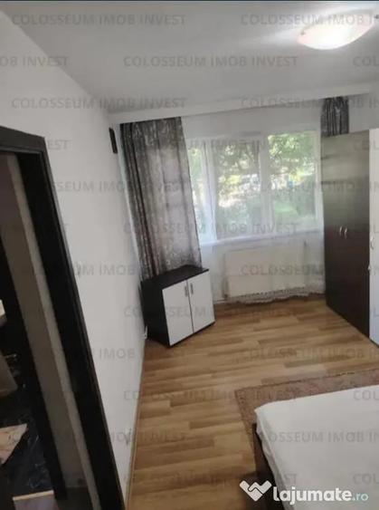 Apartament cu 2 camere semidecomandat în Centrul Civic