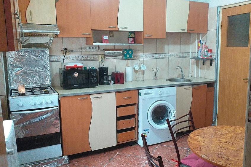 Proprietar inchiriez urgent apartament 3 camere la muncitori in Sect 2 ,Pantelimon, Bucuresti - 4
