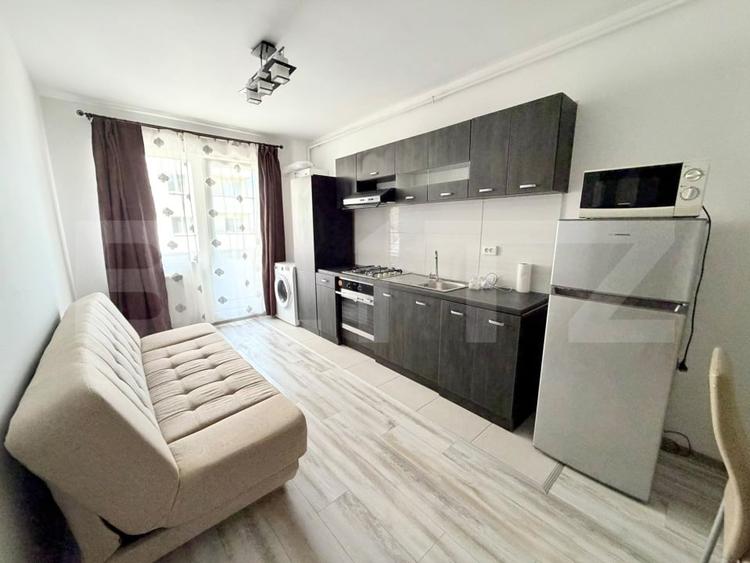 Apartament cu 2 camere semidecomandat, mobilat în Florești — fotografia 2