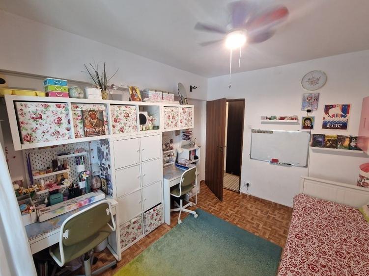 Apartament 4 camere mobilat-utilat Berceni (Huedin) bloc reabilitat - 160000 € - 12