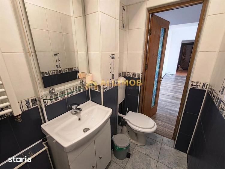 Apartament cu 2 camere semidecomandat în Ultracentral