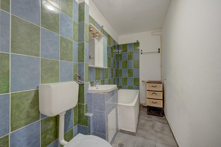 Garsonieră decomandată în Lujerului