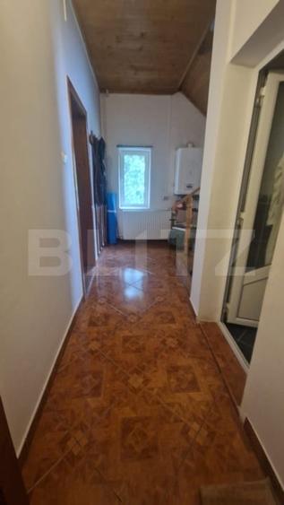 Casă individuală cu 4 camere cu Canalizare în Bartolomeu