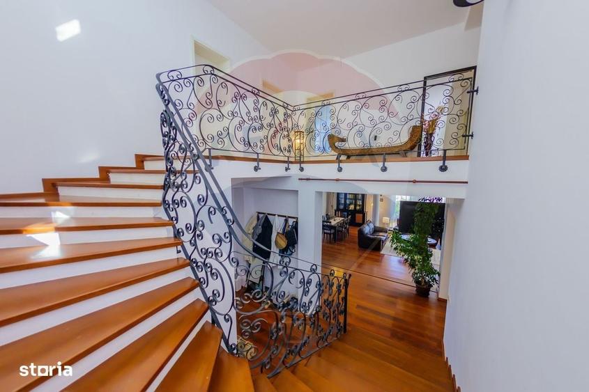 Casa eleganta in zona exclusivista, cu priveliste de vis - 3