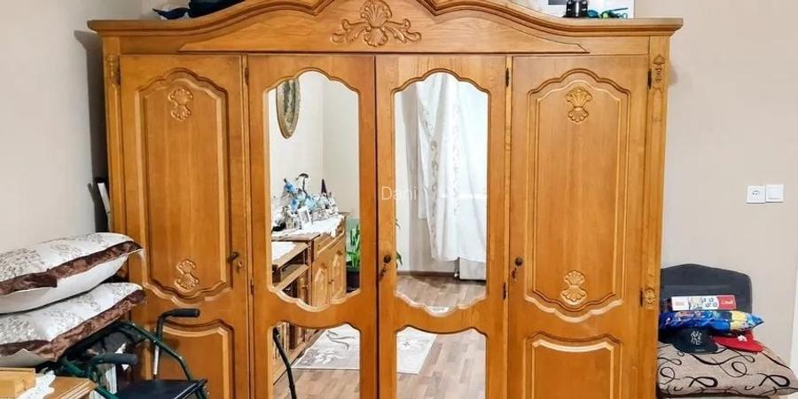 Propietar, Casa de vanzare